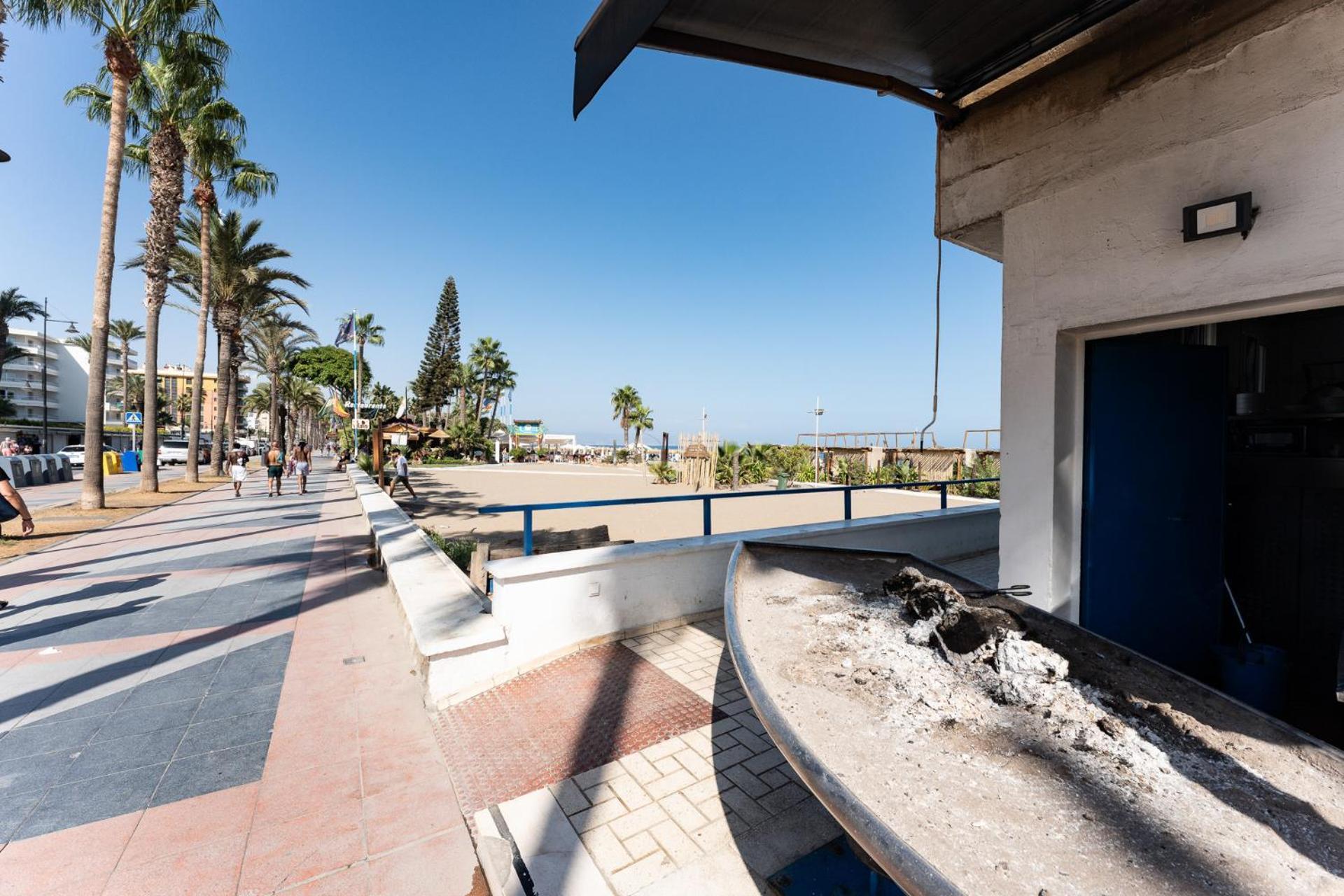 Malagasuite Las Palmeras Torremolinos Exterior photo